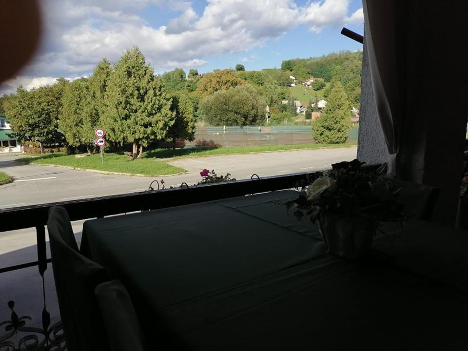 Sulentic Sobe I Restoran Bed and Breakfast Virovitica Buitenkant foto